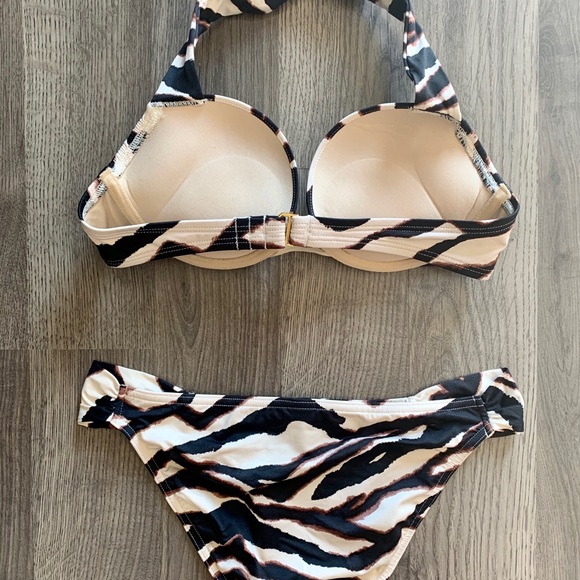 32B Bombshell S bottoms zebra tiger - Picture 2 of 3